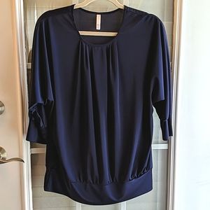 Navy 3/4 Length Sleeve Top SZ L